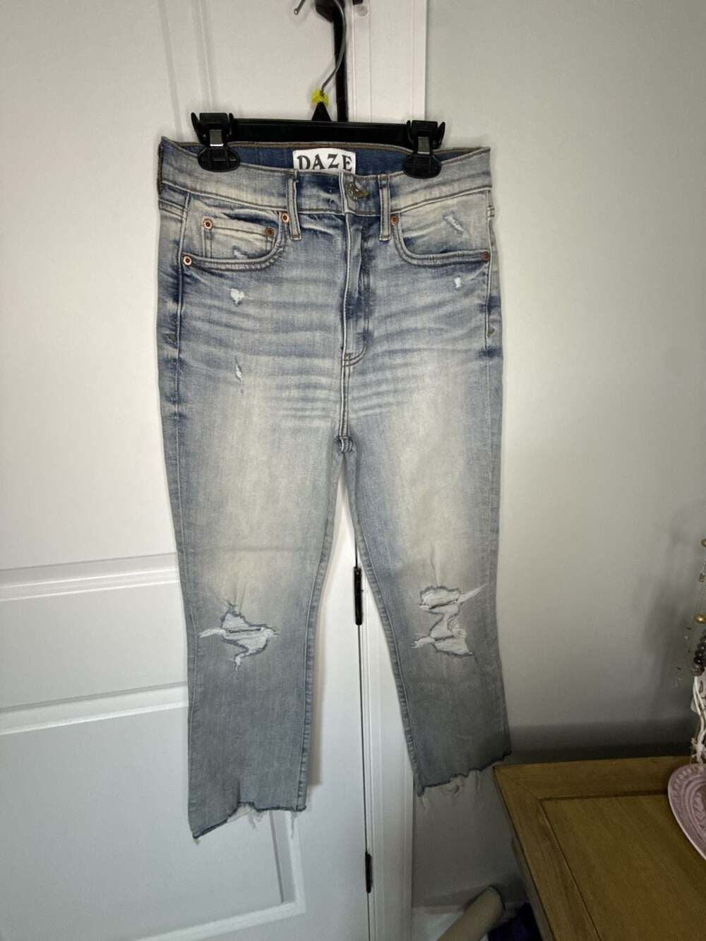 Daze Light Wash Distressed High Rise Straight Leg Jeans Size 26
